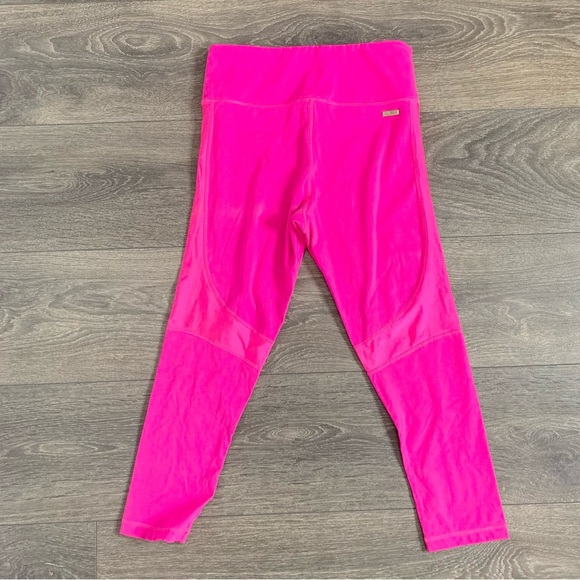 Revolve ALALA Crop Vamp Leggings 7/8 Length High Rise Tights Hot Pink Size S - Picture 13 of 14